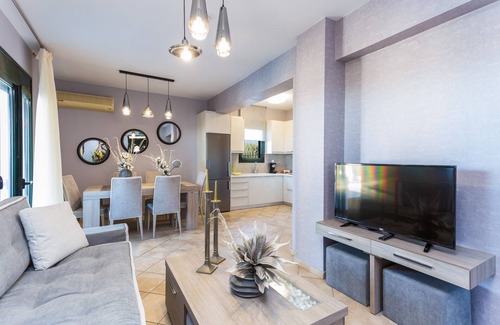 Geropotamos Villa | Anna Maria Villa, Private pool, Whirlpool, Ping Pong, 5' to sandy beach & shops