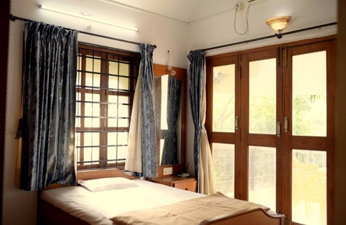 Alibaug House | Anna's Bungalow Alibaug Beach