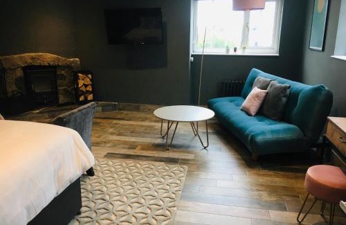 Newquay House | Annedh @ Goonwinnow Farm