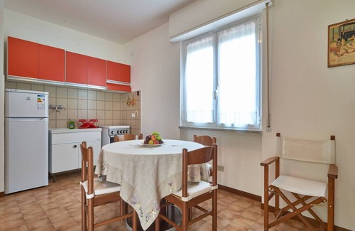 Ceriale Apartment | Annina 5 Pax - Two Bedroom Apartment, Sleeps 5