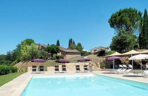 Poggiarello House | Antico Borgo S Lorenzo Ginestra by Interhome