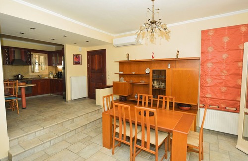 Molos Villa | Antonia Beachfront Villa