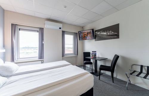 Luchtbal Hotel | Antwerp Harbour Hotel