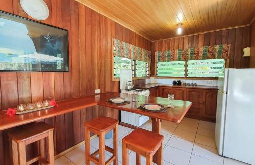 Aore Island House | Aore Hibiscus Retreat