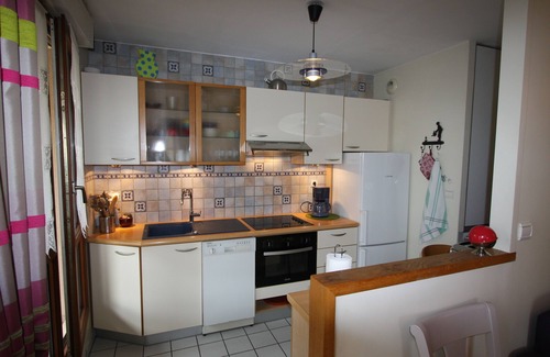 Maisons-Laffitte Apartment | Apart. 67 m2, air-conditioned, certified 4-star, standing residence/town center.