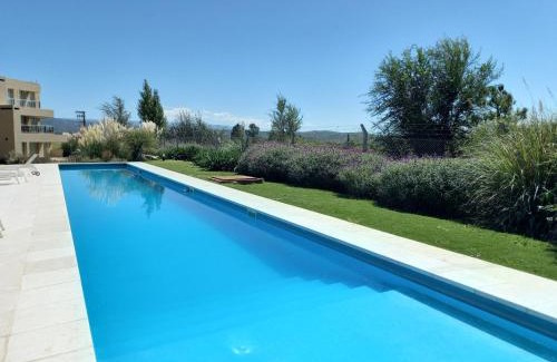 San Antonio de Arredondo Apartment | Apart Carlos Paz Golf Country Club