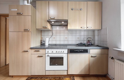 Buchholz in der Nordheide Apartment | Apartment 'Buchholz I D N' with Private Terrace, Shared Garden and Wi-Fi