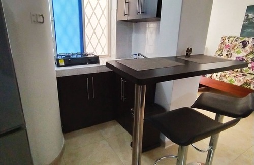 Cali Apartment | Aparta estudio cómodo, al oeste de la ciudad, cerca a sitios turisticos.