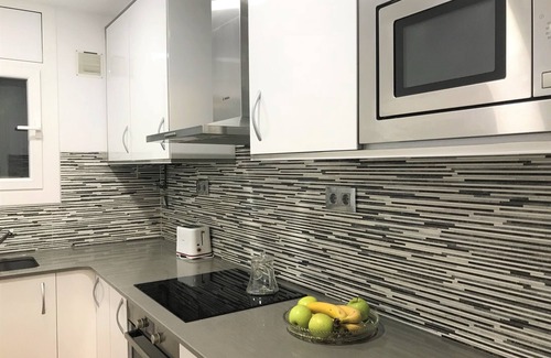 Sant Feliu de Guixols Apartment | Apartamento con Vistas al mar en Costa Brava Alquiler a