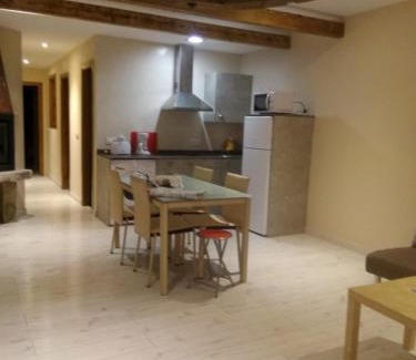 Aldeadavila de la Ribera House | Apartamento La Agripina