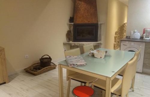 Aldeadavila de la Ribera House | Apartamento La Agripina