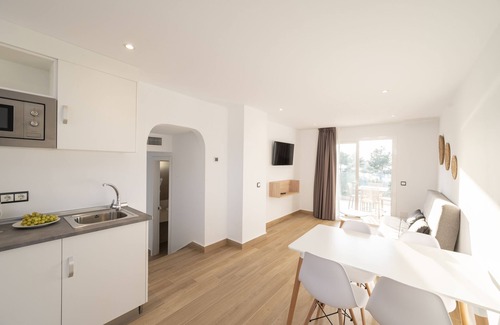 Cala Vadella Apartment | Apartamentos Blanco Sol