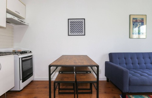 Pinheiros House | apartament at benedito calixto | garage | pool | AC