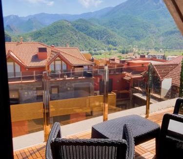 Coll de Nargo Apartment | Apartament dúplex amb vistes al Pirineu català