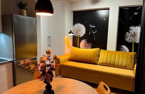 Tomaszow Lubelski Apartment | Apartament DELUX ROZTOCZE