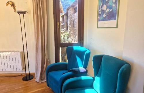 Esterri D'Aneu Apartment | Apartament familiar amb vistes by RURAL D'ÀNEU