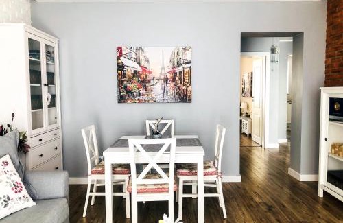 Wola Duchacka Apartment | Apartament LUSCINIA z 2 sypialniami