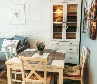 Wola Duchacka Apartment | Apartament LUSCINIA z 2 sypialniami