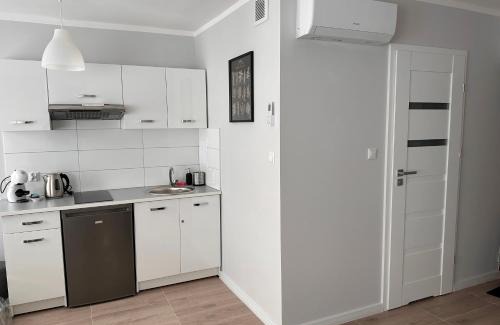 Dzierzoniow Apartment | APARTAMENT OŚ. ZŁOTE 5F