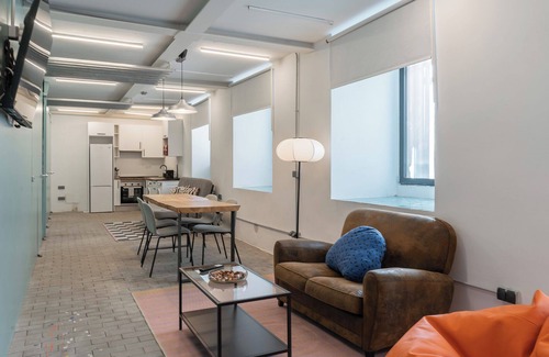 Literary Quarter Apartment | Apartamento en Centro de Madrid - Artist Workshop
