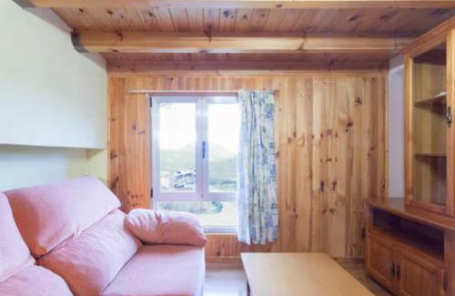 Puebla de Lillo Apartment | Apartamento en el puerto de San Isidro