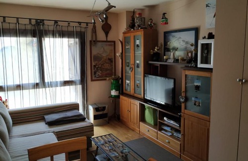Escarrilla Apartment | Apartamento en Escarrilla, sallent de gallego
