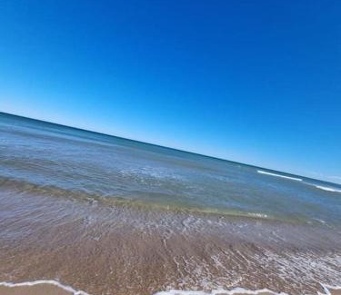 Mareny Barraquetes Apartment | Apartamento en primera línea, Les Palmeretes