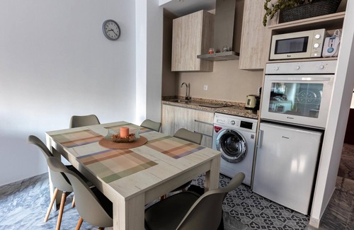 La Trinidad-San Juan y Todos los Santos Apartment | Apartamento Entre Patios Centro