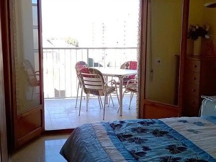 El Perello Apartment | Apartamento Espert