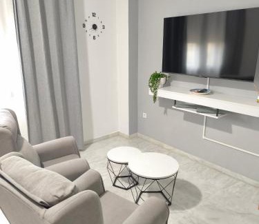 Parque Alcosa Apartment | Apartamento FIBES II edificio LUX SEVILLA