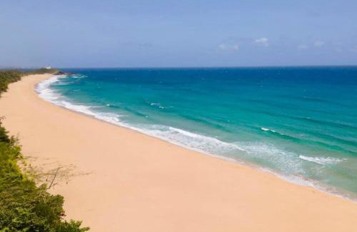 Hato Abajo Apartment | Apartamento frente a la Playa Arecibo Puerto Rico