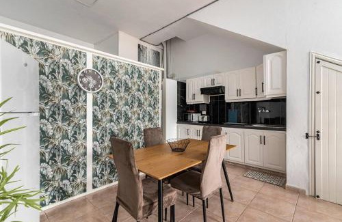 La Listada Apartment | Apartamento La Listada Bajo