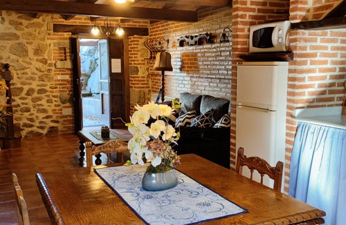 Penamellera Alta Apartment | 'Apartamento Rural La Tablá' with Mountain View, Private Terrace and Wi-Fi