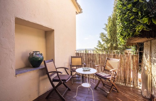 Adahuesca Apartment | Apartamento Rustico con Terraza