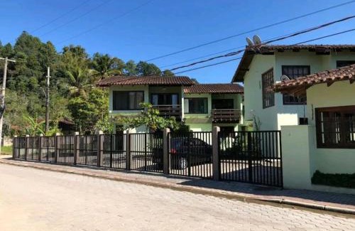 Saco da Ribeira Apartment | Apartamento Ubatuba 2 dormitórios