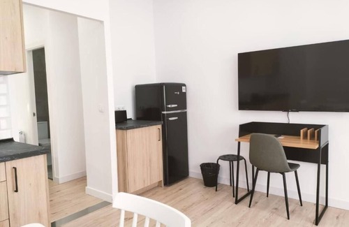 Oeste Apartment | Apartamentos La Brava by gaiarooms