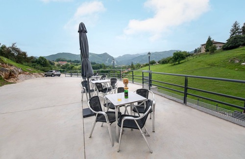 Santa Marina de Oblanca Apartment | Apartamentos Las Caldas .estudio Spa El Balneario a 15 Minutos Centro de Oviedo