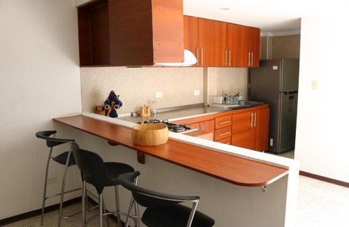 Cali Apartment | APARTAMENTOS LIMONAR