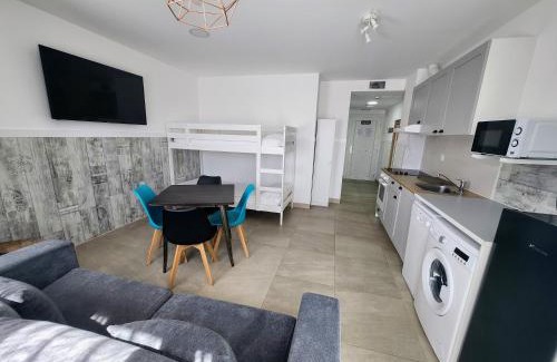 Santa Cruz de Bezana Apartment | Apartamentos Playa De Covachos