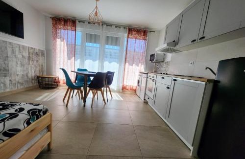 Santa Cruz de Bezana Apartment | Apartamentos Playa De Covachos