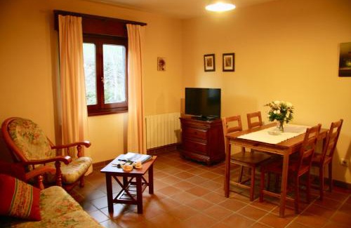 Panes Apartment | Apartamentos Rurales La Bardenilla