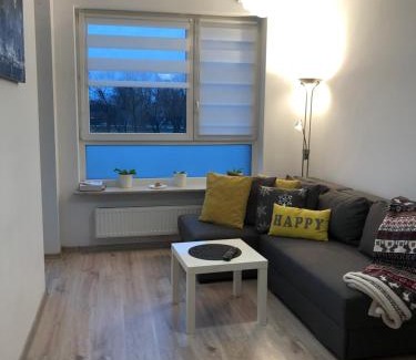 Bielany Apartment | Apartamenty Metro Słodowiec, free parking Żeromskiego 1 CMKP- 5 min