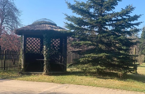 Dziemiany Cabin | Apartamenty na Kaszubach nad stawem