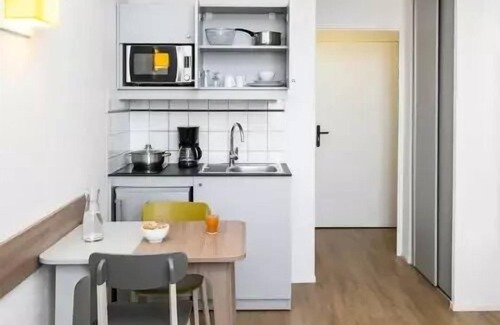 Gambetta Apartment | Aparthotel Adagio access La Défense Place Charras - Studio 2 People