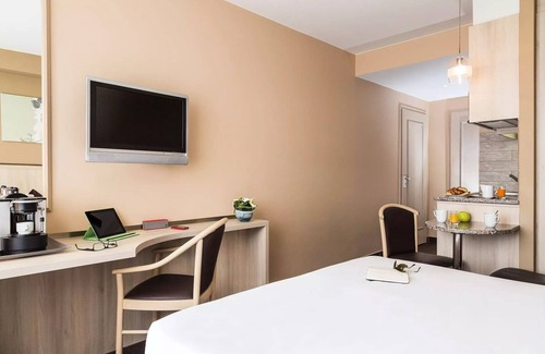 Paquis Navigation Apartment | Aparthotel Adagio Geneva Mont Blanc * - Studio 2 People - Large