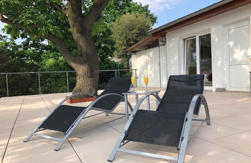 Zdiby Apartment | Apartmán - D - Vyhlídka nad řekou