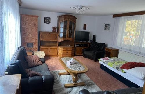 Belkovice-Lastany Apartment | Apartmán na loučkách u lesa