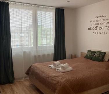 Michalovce Apartment | Apartmán neďaleko centra mesta