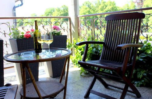 Topolcany House | Apartmán Stummerova