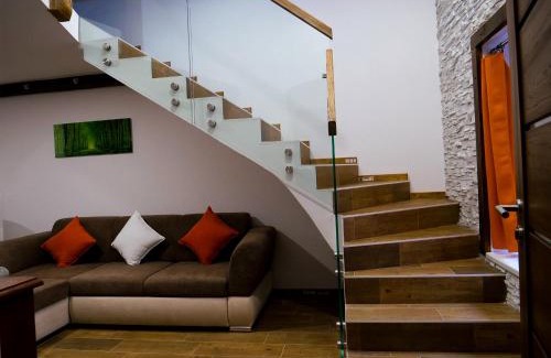 Sec Apartment | Apartmánový dům 13 Mezonet 2